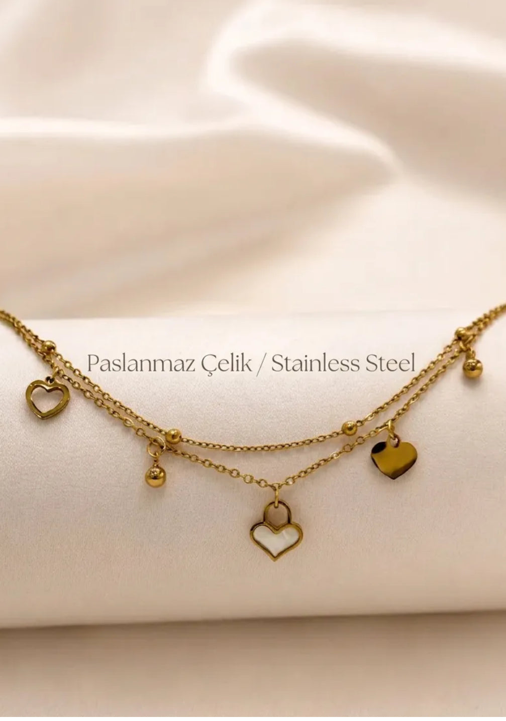 KALP DETAYLI CHARM BİLEKLİK