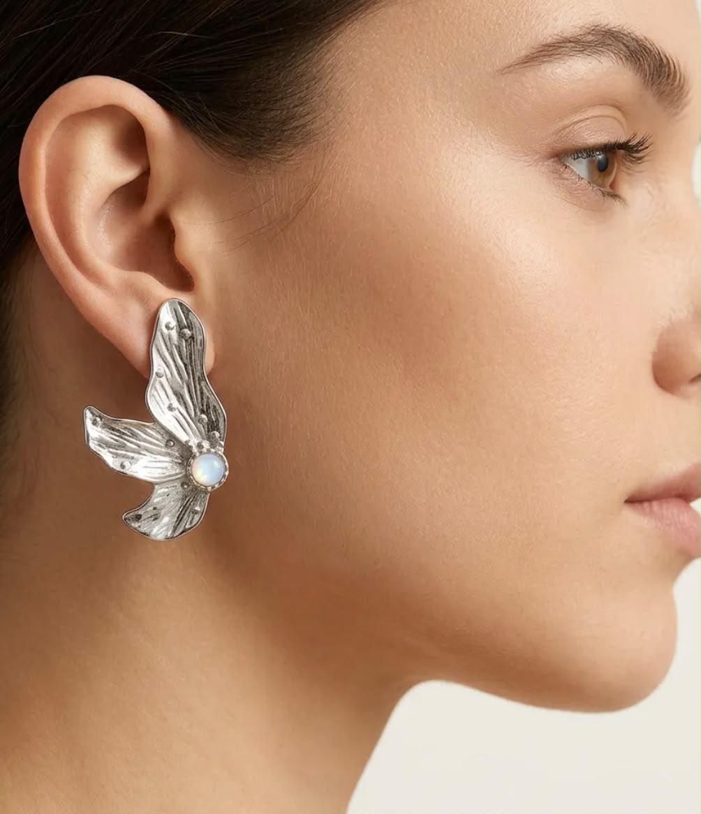 VİP Silver Wings Yaprak Çelik Küpe